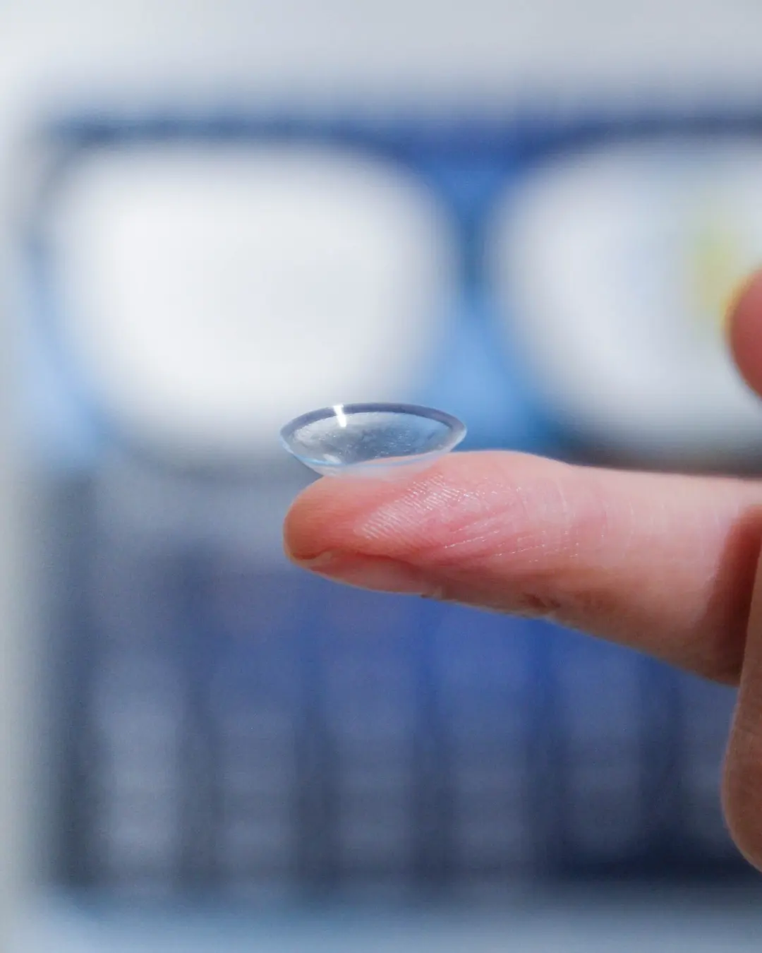 Lentes de Contacto en Oftalmología Vertical